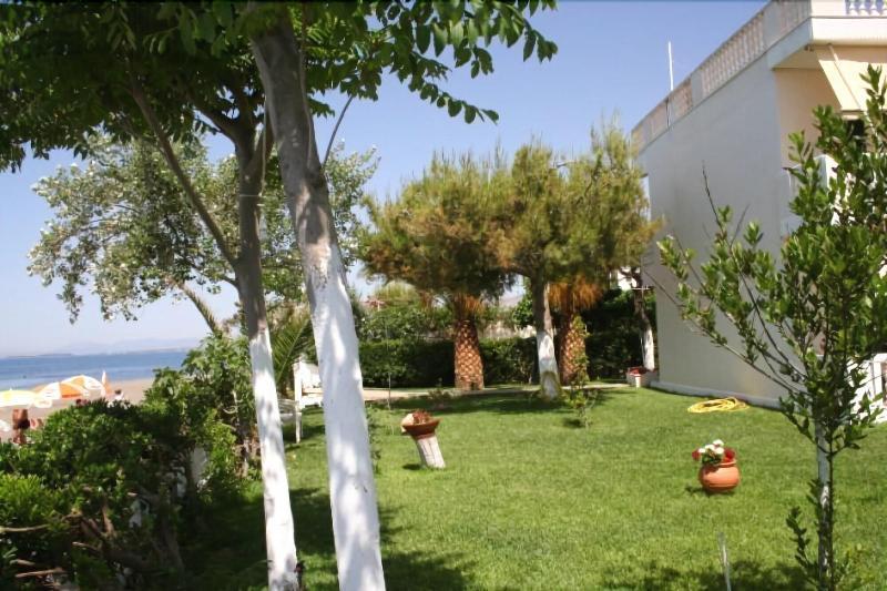 Posidonia Pension Амаринтос Экстерьер фото