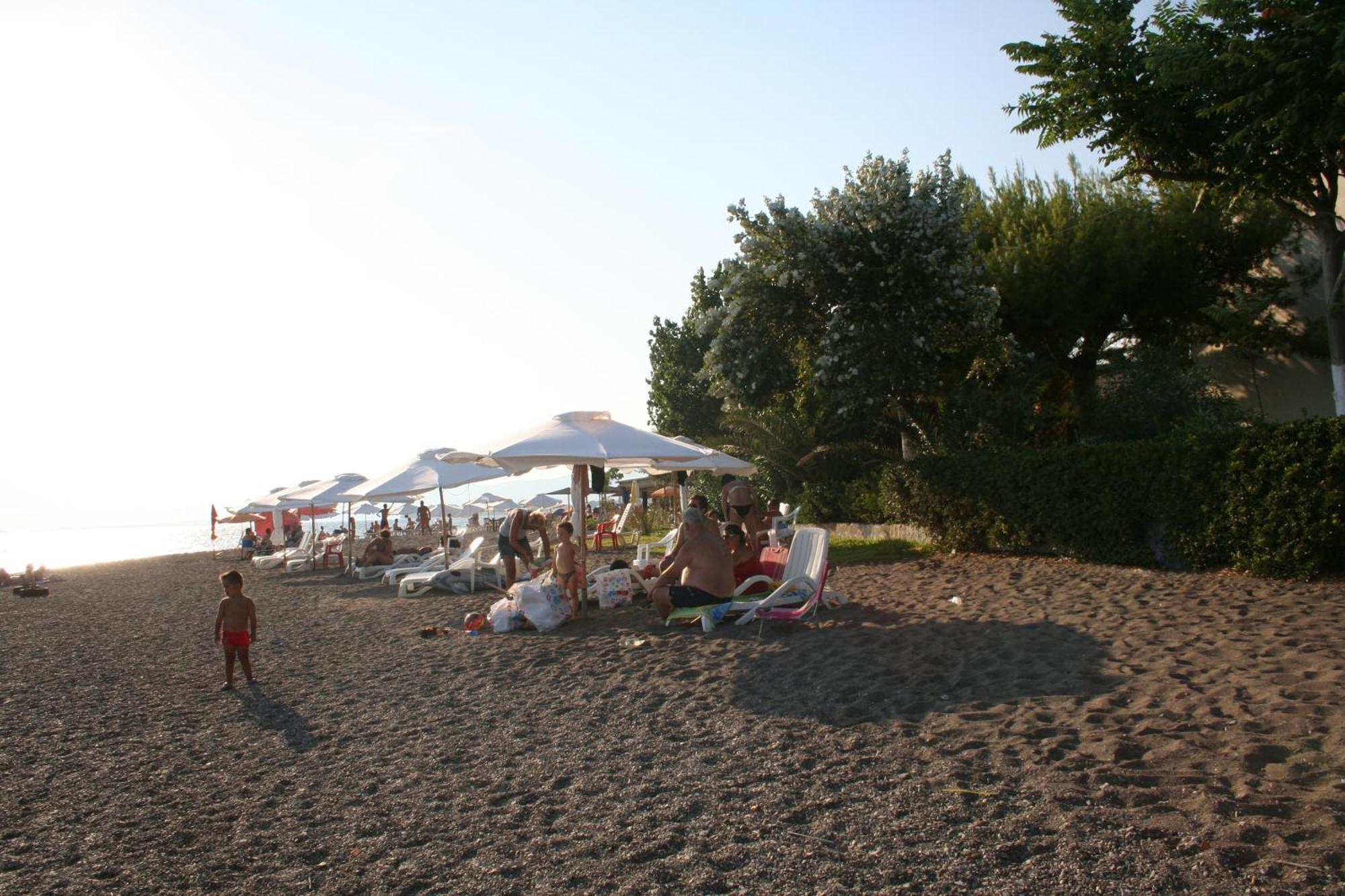 Posidonia Pension Амаринтос Экстерьер фото