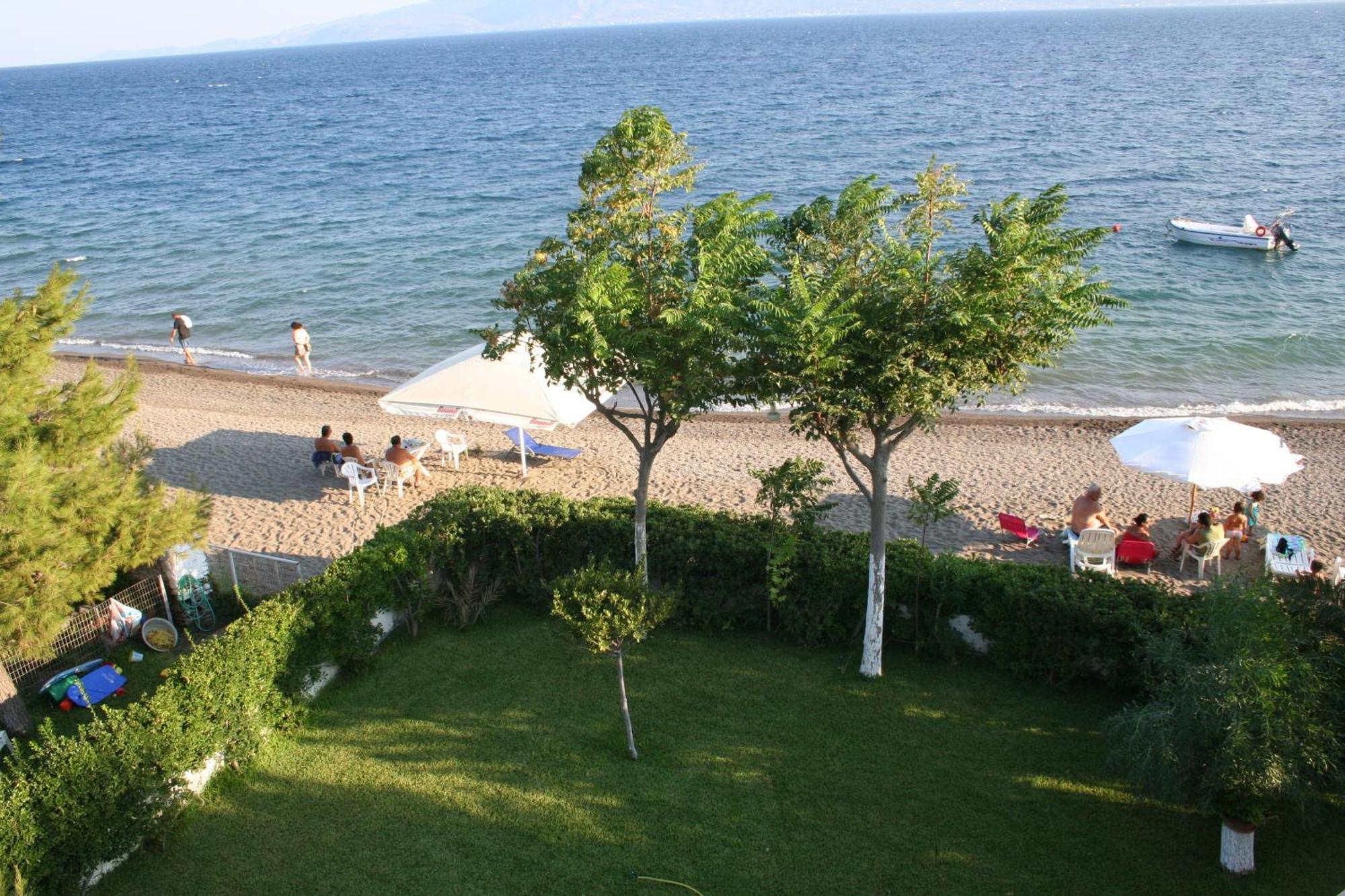 Posidonia Pension Амаринтос Экстерьер фото