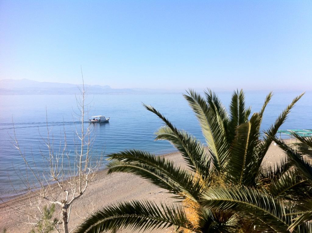 Posidonia Pension Амаринтос Экстерьер фото