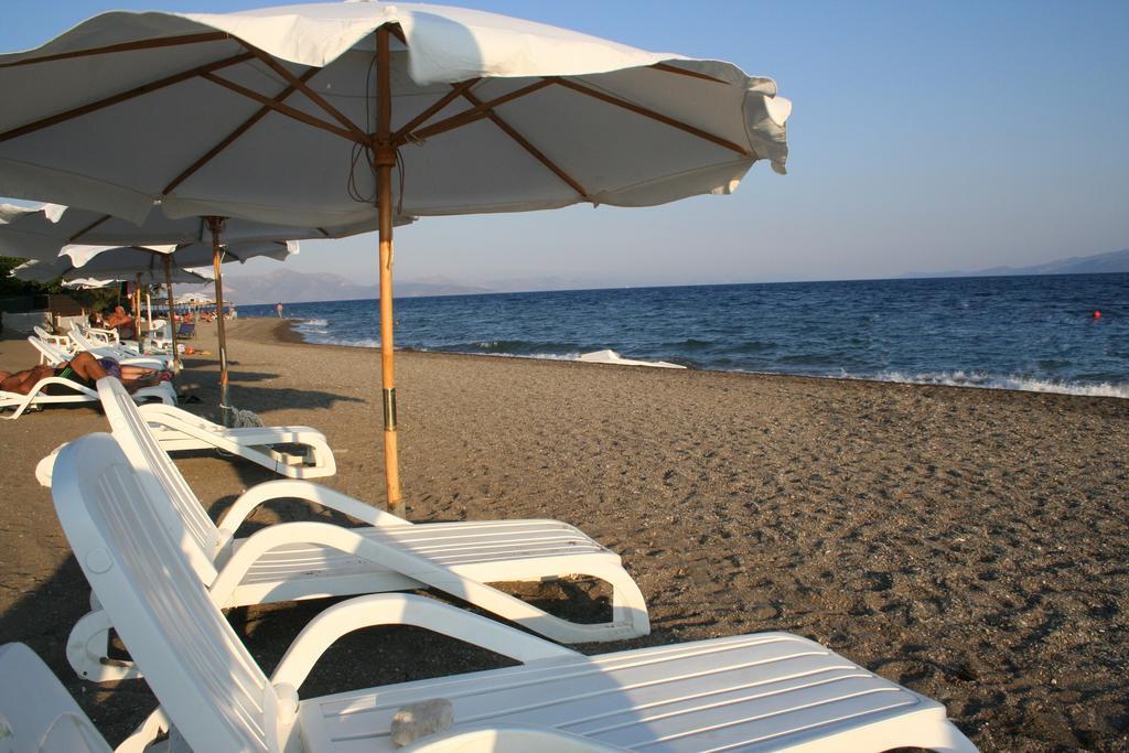 Posidonia Pension Амаринтос Экстерьер фото